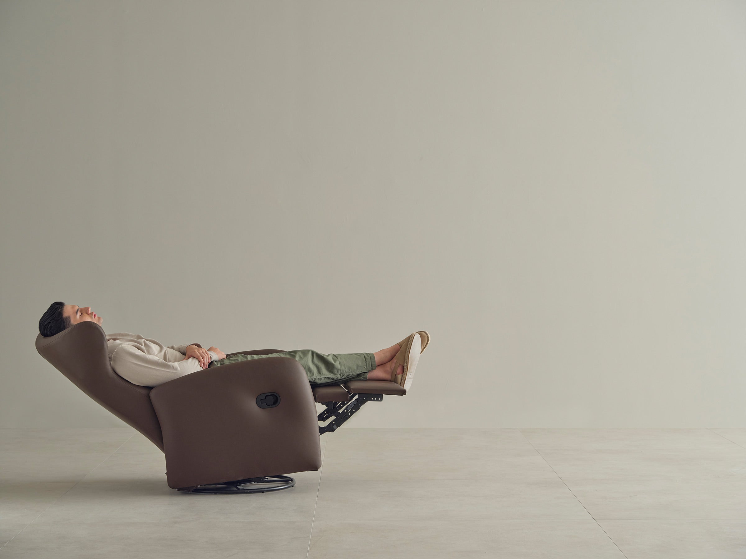 Comfort in Every Corner of Your Home with LAZZONI Armchairs