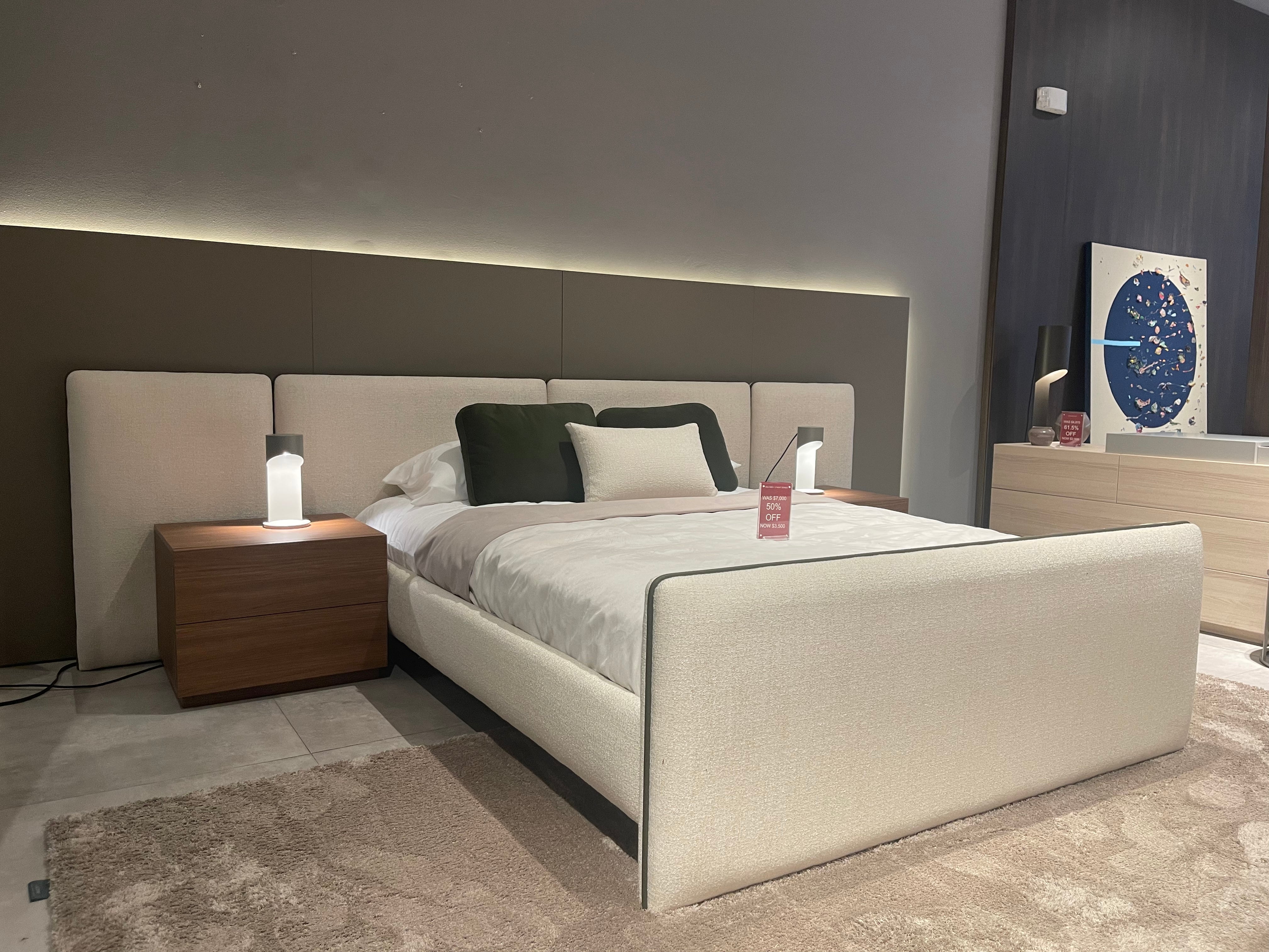Oslo Queen Size Bed With NightStand - OUTLET