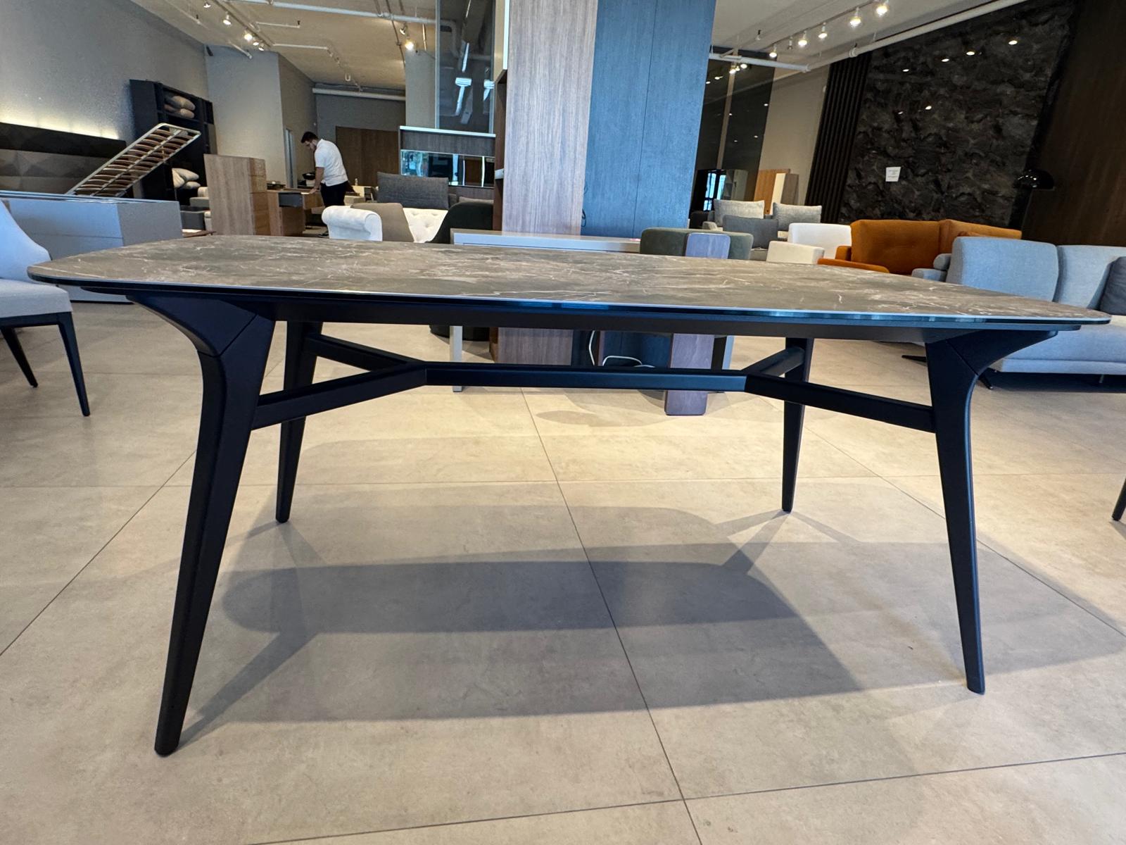 Fly Ceramic Top Dining Table - OUTLET