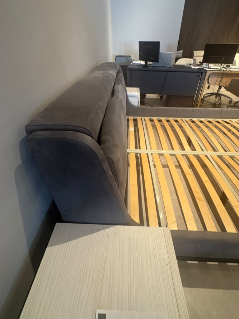 Gema King Siza Bed - OUTLET