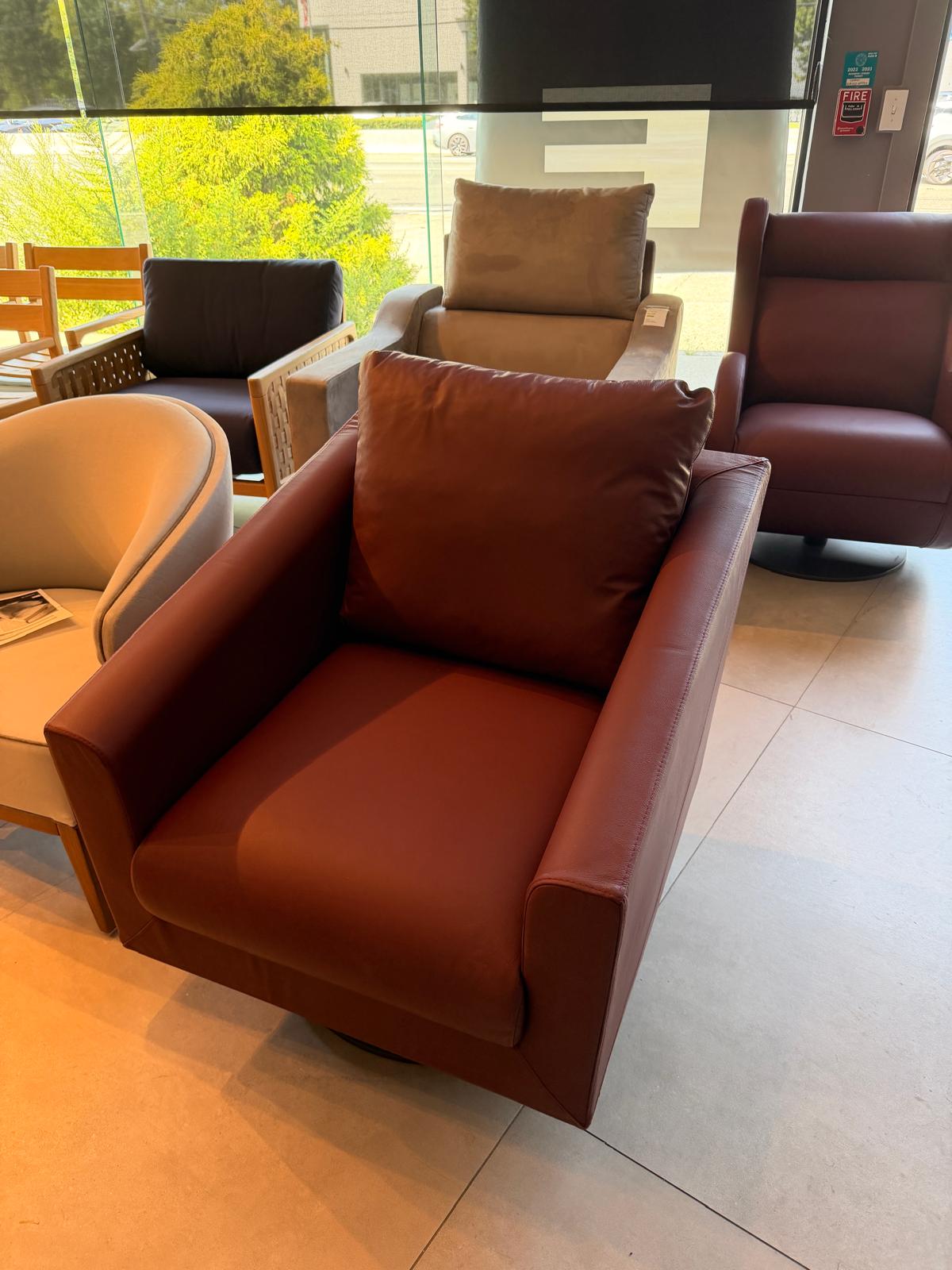 Ada Armchair - OUTLET