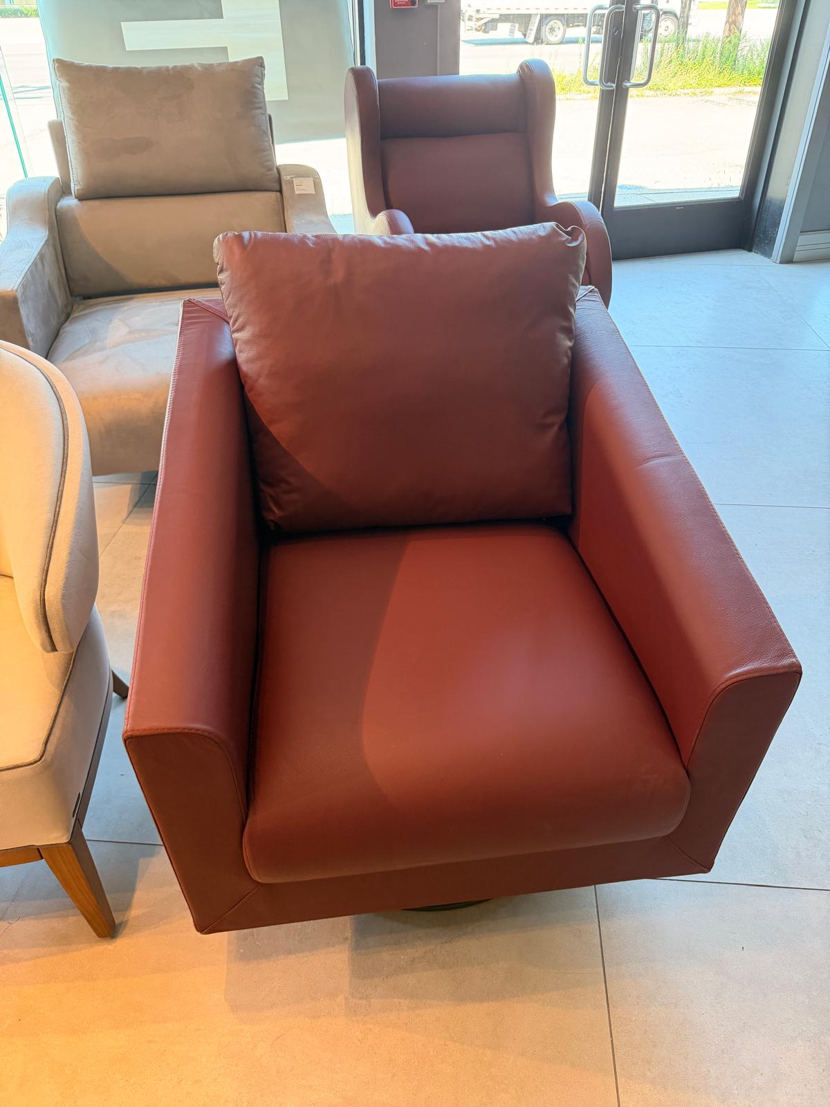 Ada Armchair - OUTLET