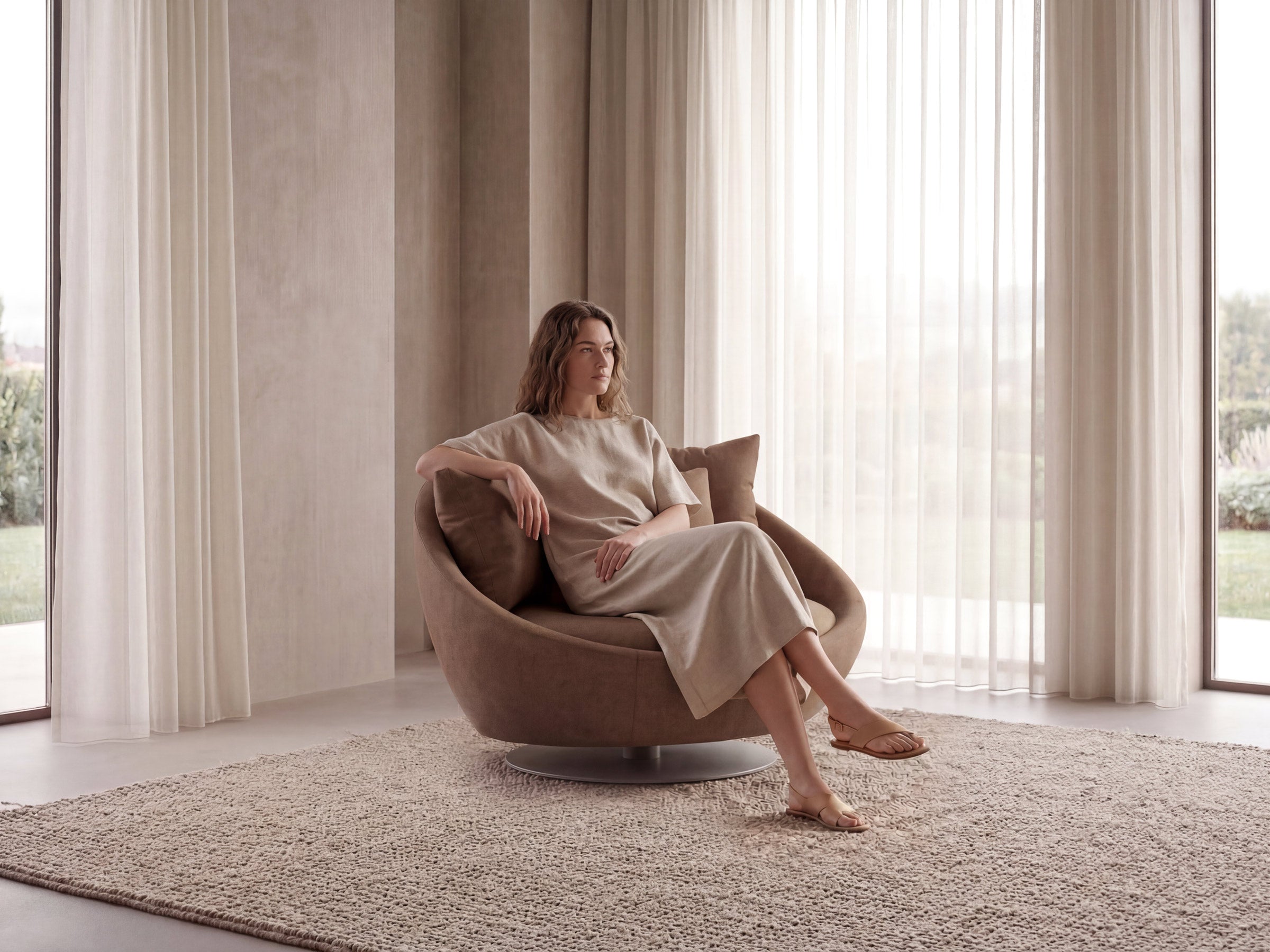 Arte 360 Swivel Armchair