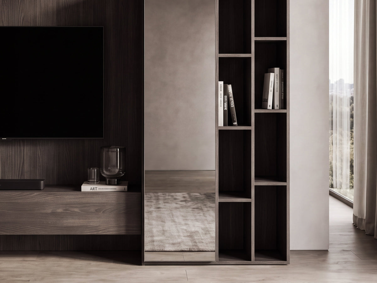 TV Unit 7