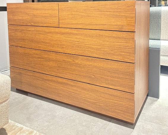 STONE DRESSER