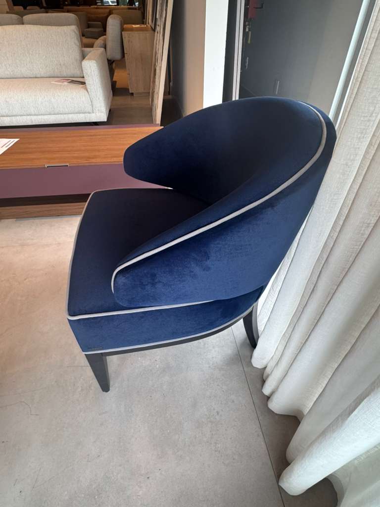 Twice Armchair- OUTLET
