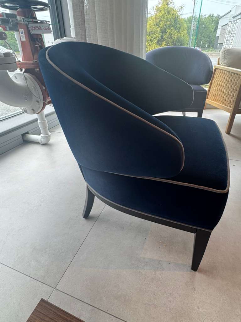 Twice Armchair- OUTLET