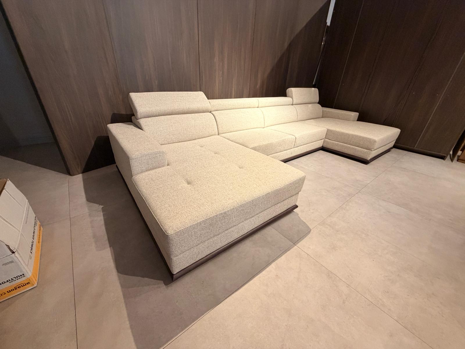 Met Sofa - OUTLET