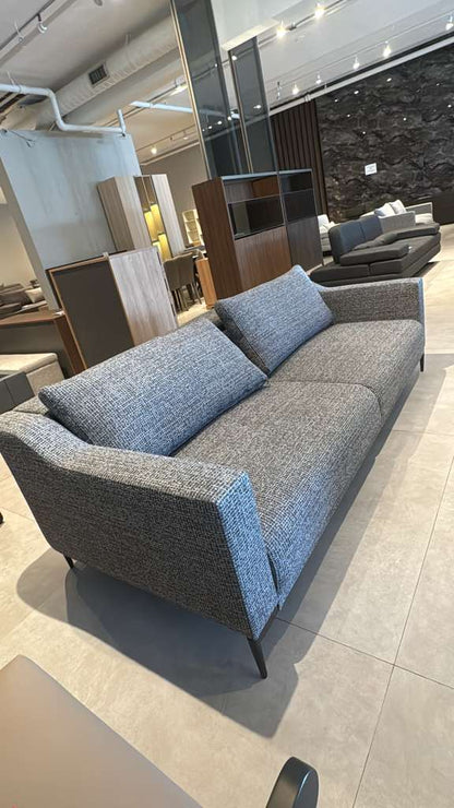 Milda Extendable 2.5 Seater - OUTLET