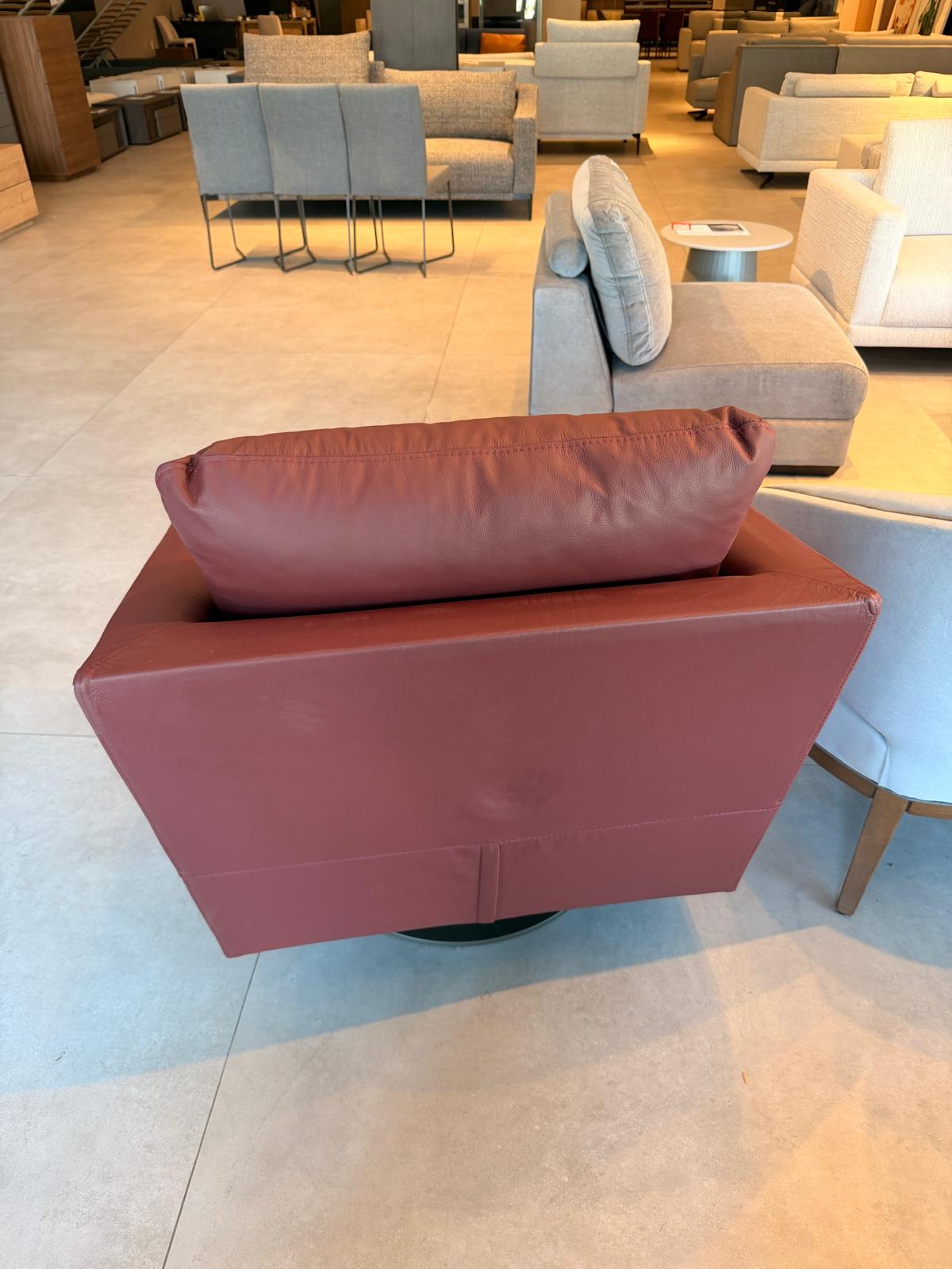 Ada Armchair - OUTLET