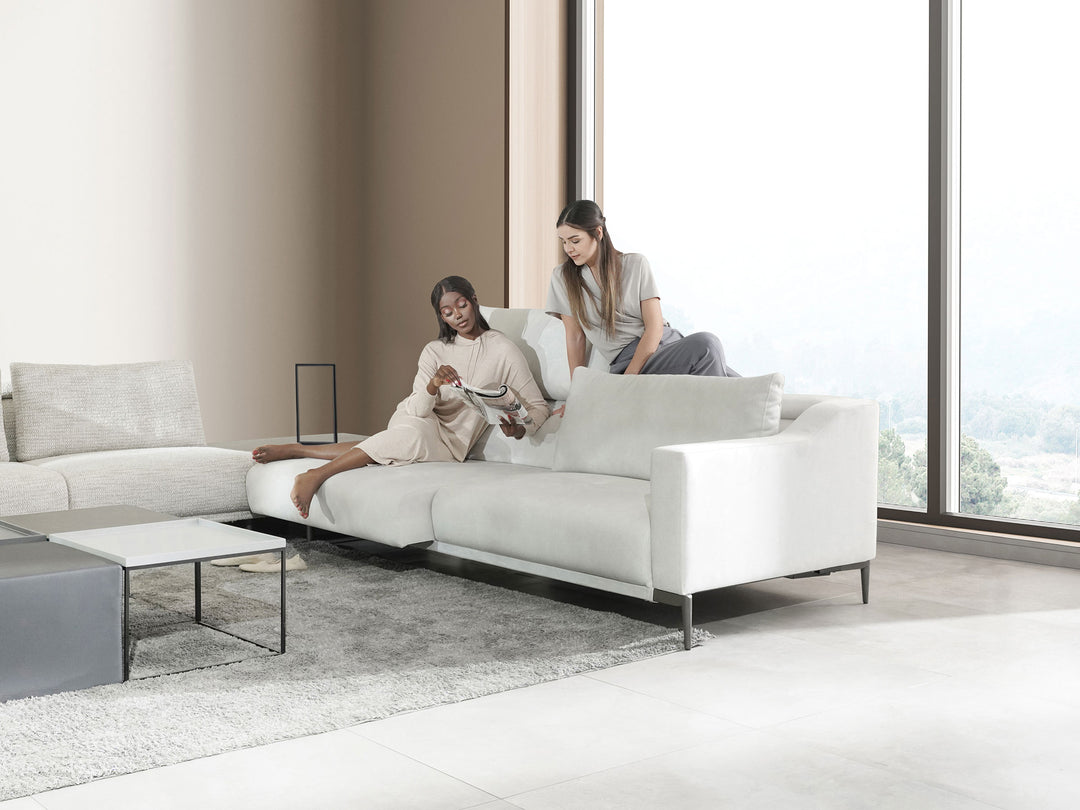 Milda Extendable Three Seater Sofa 95"