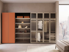 Vetrina Fluted Closet