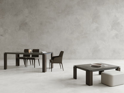 Nola Table